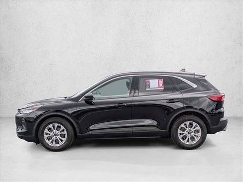 Used 2023 Ford Escape Active FWD image 9