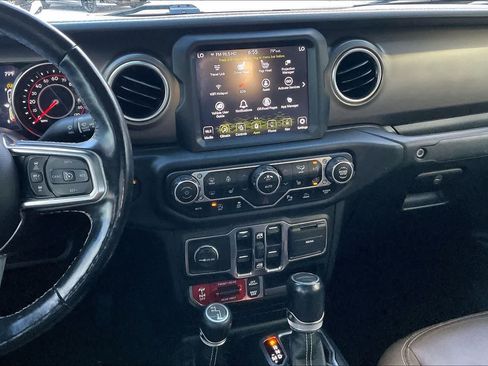 Used 2020 Jeep Gladiator Rubicon AWD/4WD image 15