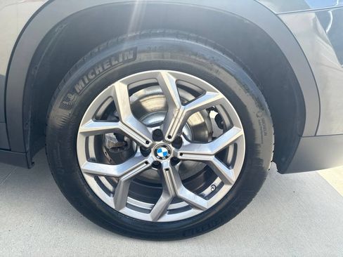 Used 2021 BMW X3 sDrive30i w/ Convenience Package RWD image 3