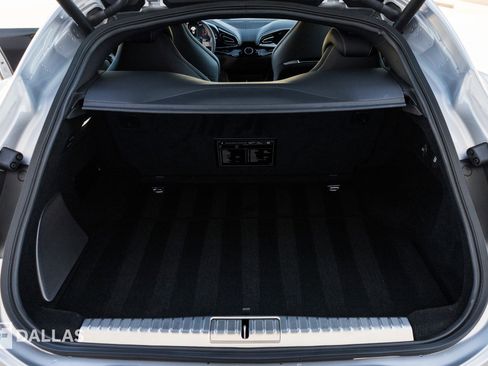 Used 2024 Ferrari Purosangue image 38