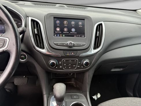 Used 2022 Chevrolet Equinox LT FWD image 10