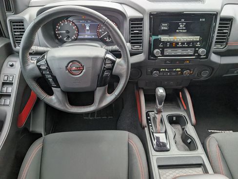 Used 2024 Nissan Frontier Pro-X w/ Tow Package image 10