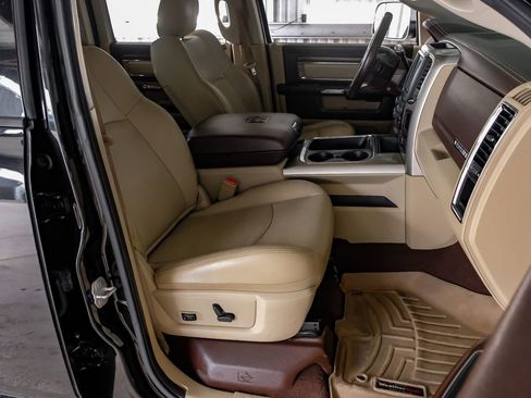 Used 2016 RAM 2500 Laramie image 31