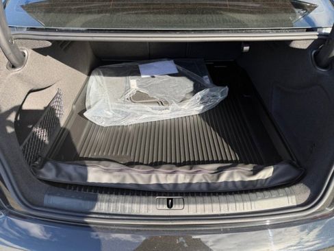 Used 2024 Audi A6 2.0T Premium image 20