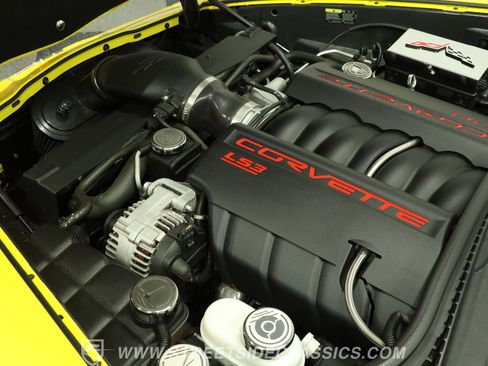 Used 2012 Chevrolet Corvette Grand Sport w/ 2LT Preferred Equipment Group RWD image 31