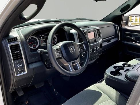 Used 2024 RAM 1500 Warlock RWD image 17