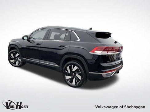 New 2025 Volkswagen Atlas Cross Sport SEL image 3