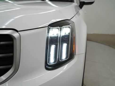Used 2023 Kia Telluride S AWD/4WD image 59