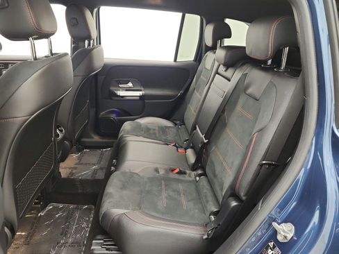 Used 2021 Mercedes-Benz GLB 250 image 15