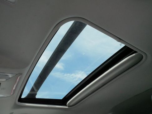 Used 2024 Toyota RAV4 Limited w/ Weather Package image 30