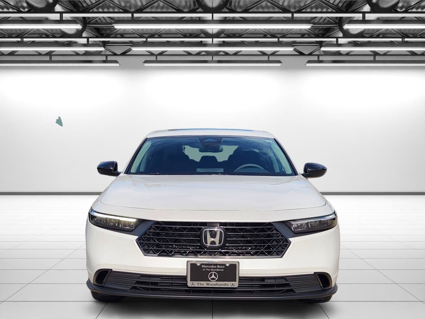 Used 2025 Honda Accord SE image 4