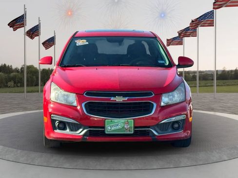 Used 2016 Chevrolet Cruze LT w/ Sun And Sound Package FWD image 2