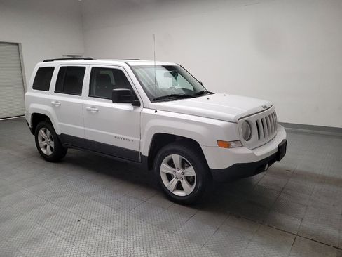 Used 2016 Jeep Patriot Sport w/ Power Value Group AWD/4WD image 11