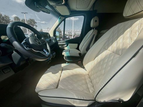 Used 2024 Mercedes-Benz Sprinter 3500 w/ Parking Package image 9