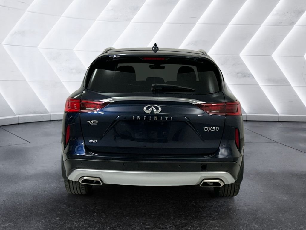Used 2023 INFINITI QX50 Luxe AWD/4WD image 5