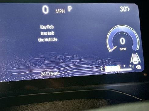 Used 2024 Jeep Grand Cherokee Altitude image 13