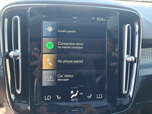 Used 2019 Volvo XC40 T5 R-Design AWD/4WD image 16