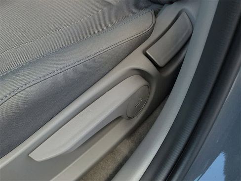 New 2025 Hyundai Elantra SE image 20