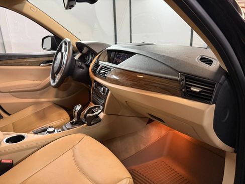 Used 2014 BMW X1 sDrive28i RWD image 6