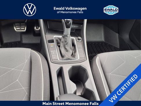 Used 2026 Volkswagen Jetta Sport FWD image 22