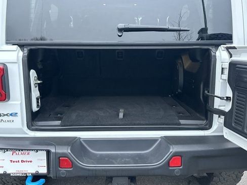 Used 2024 Jeep Wrangler Unlimited Rubicon 4xe image 23