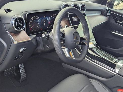 New 2026 Mercedes-Benz GLC 300 4MATIC image 3