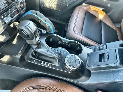 Used 2023 Ford Bronco Outer Banks image 20
