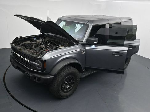 Used 2023 Ford Bronco Wildtrak AWD/4WD image 26