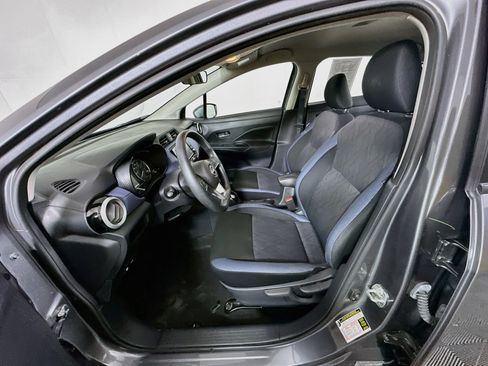 Used 2024 Nissan Versa SV FWD image 13