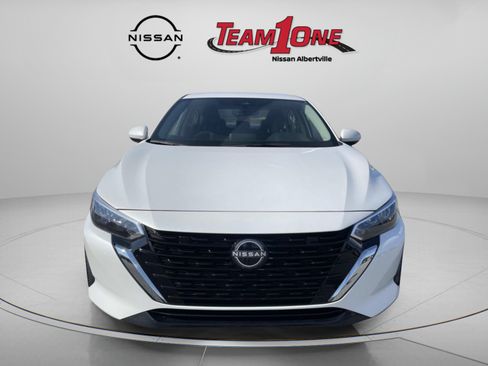 Used 2024 Nissan Sentra SV w/ All-Weather Package FWD image 2