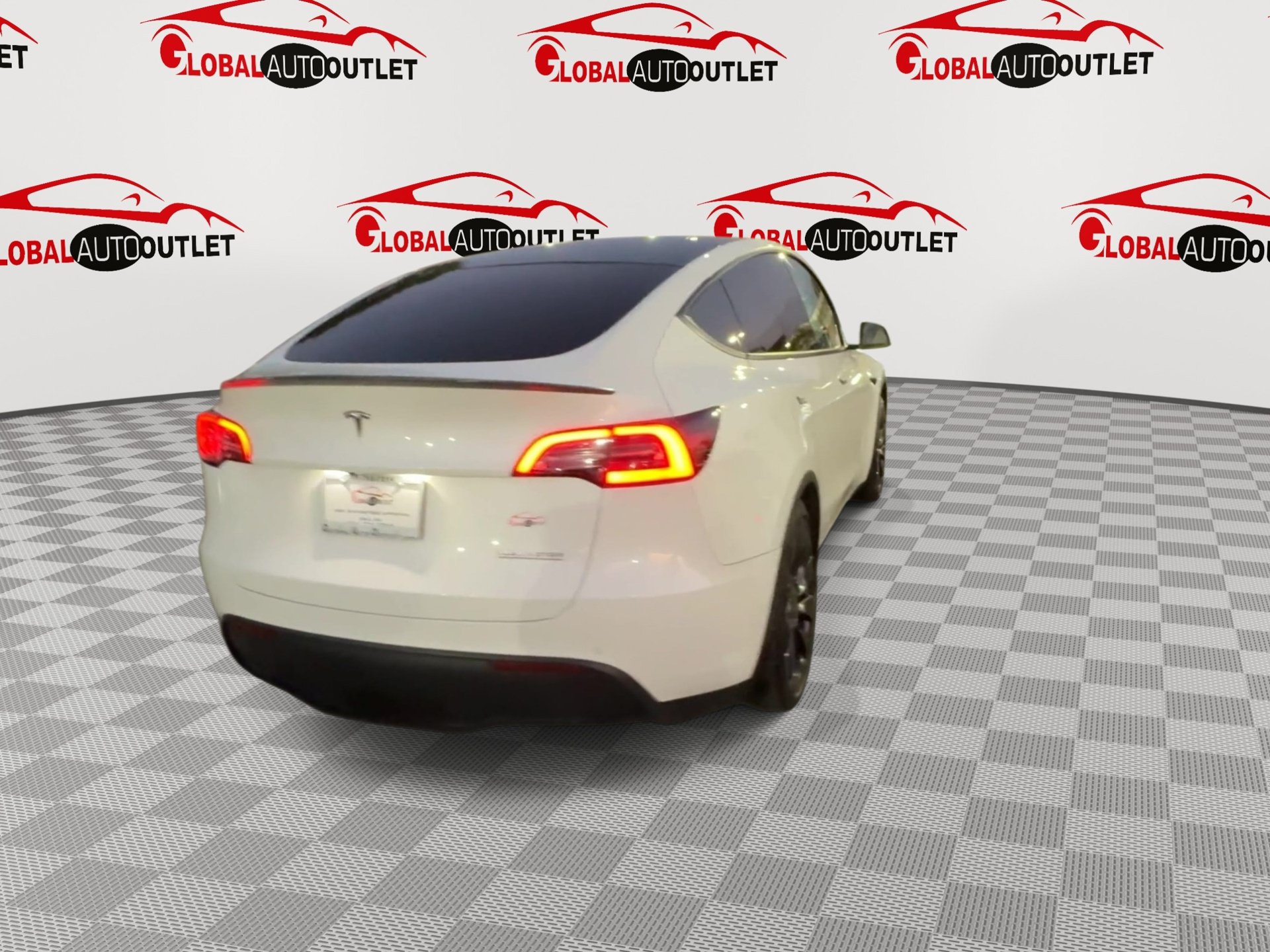 Used 2020 Tesla Model Y Performance AWD/4WD image 3