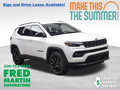 New 2026 Jeep Compass Latitude AWD/4WD image 1