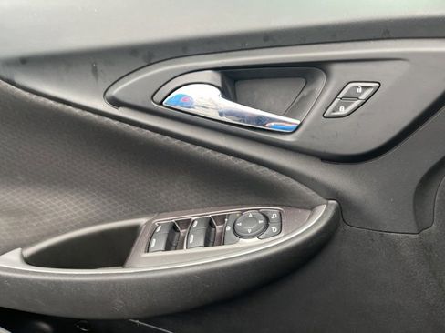 Used 2021 Chevrolet Malibu LS image 17