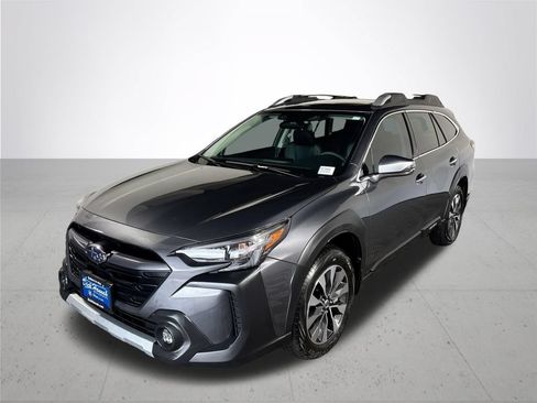 Used 2025 Subaru Outback Touring XT w/ Popular Package #2 AWD/4WD image 2