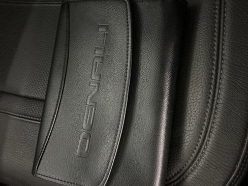 Used 2022 GMC Sierra 2500 Denali image 40