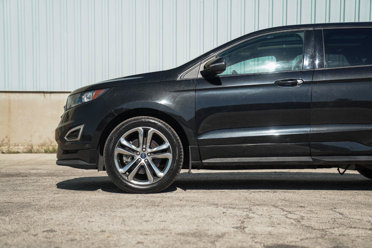 Used 2015 Ford Edge Sport w/ Equipment Group 401A AWD/4WD image 7