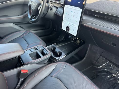 Used 2025 Ford Mustang Mach-E Premium w/ Sport Appearance Package image 16