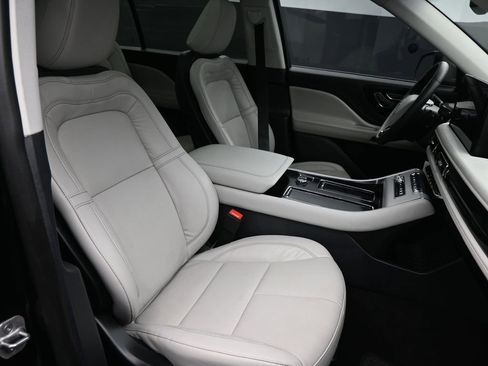 Used 2025 Lincoln Aviator Reserve w/ Illumination Package image 17