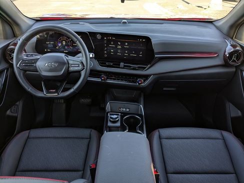 Used 2025 Chevrolet Equinox RS w/ Convenience Package III image 17