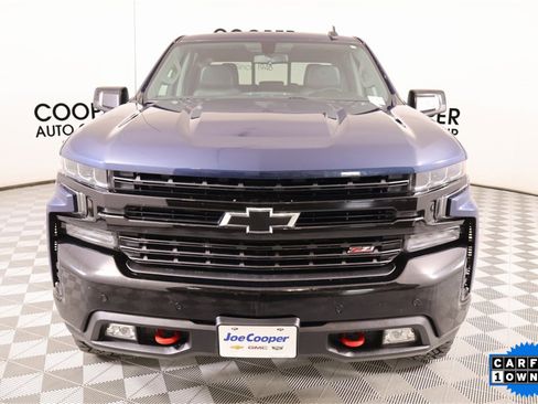 Used 2021 Chevrolet Silverado 1500 LT Trail Boss w/ Convenience Package II image 9