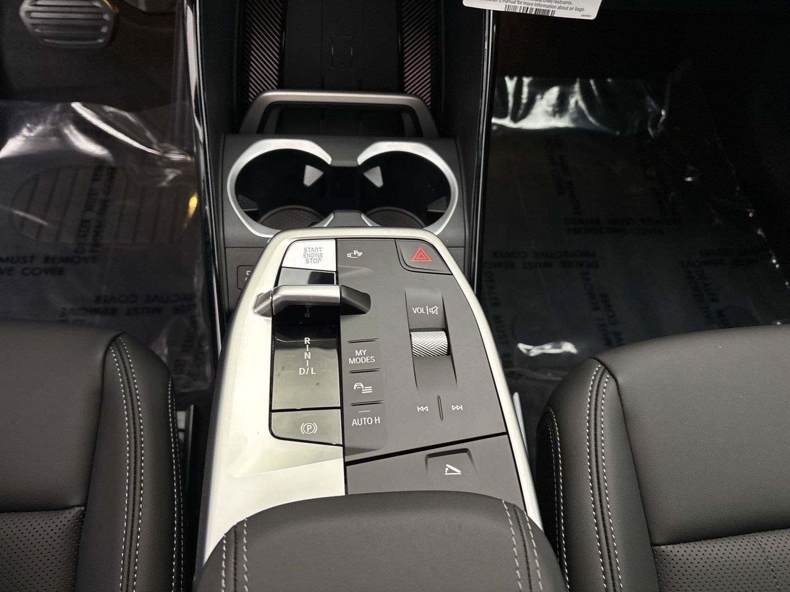 New 2027 BMW X1 xDrive28i AWD/4WD image 23