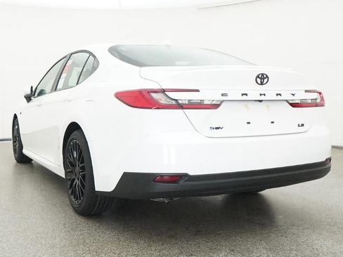 New 2026 Toyota Camry LE FWD image 22