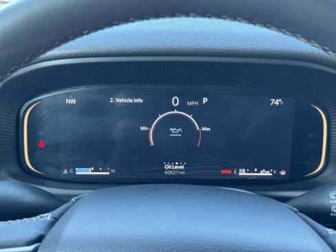 Used 2024 Jeep Wagoneer L Base image 14