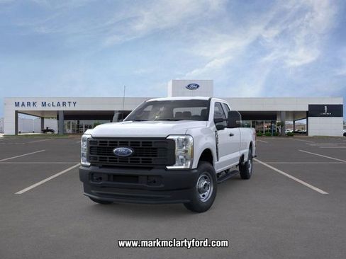New 2026 Ford F250 XL AWD/4WD image 2