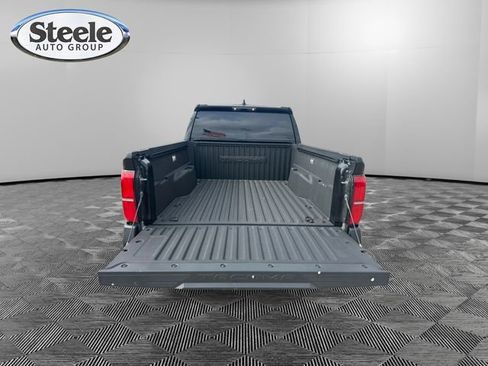 Used 2025 Toyota Tacoma SR image 16