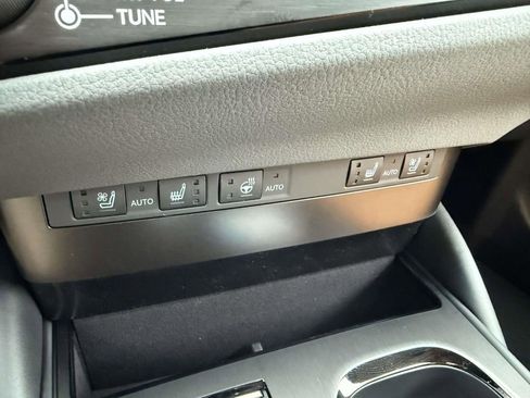 Used 2025 Lexus ES 350 Premium image 22
