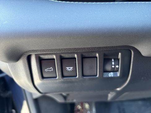 Used 2024 Subaru Ascent Touring image 19