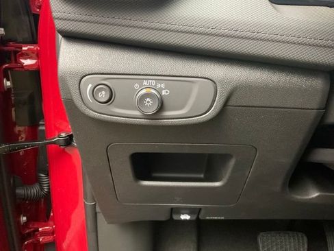 New 2026 Chevrolet TrailBlazer LT w/ Convenience Package FWD image 13