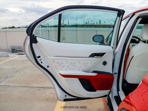 Used 2019 Toyota Camry XSE image 35