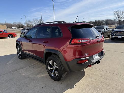 Used 2014 Jeep Cherokee Trailhawk w/ Comfort/Convenience Group image 3